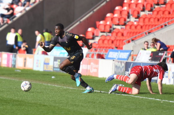 Charlton's Corey Blackett-Taylor brings the ball forward during the Addicks' fixture against Doncaster.